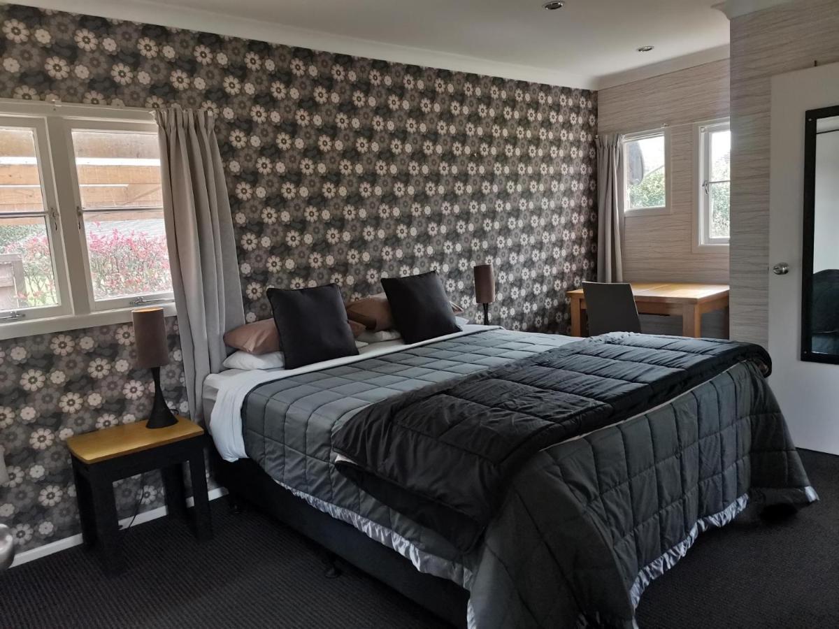 Lavalla Estate Guest House Tuakau Eksteriør bilde