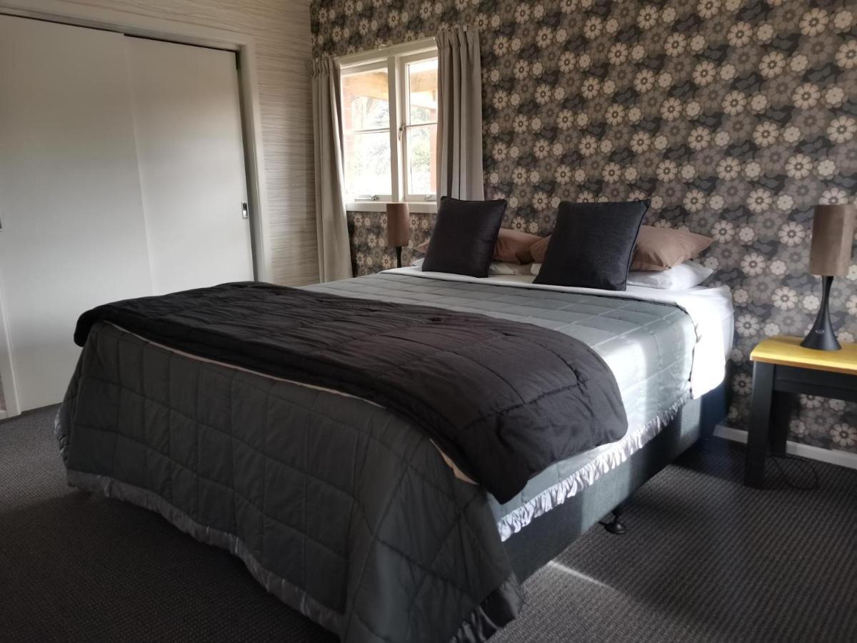 Lavalla Estate Guest House Tuakau Eksteriør bilde