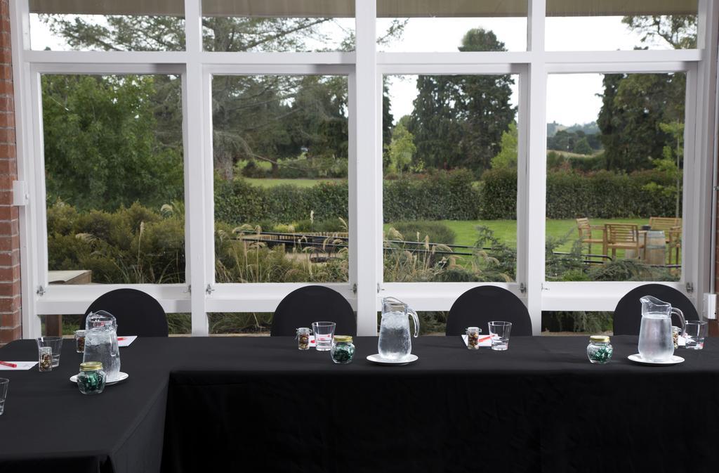 Lavalla Estate Guest House Tuakau Eksteriør bilde